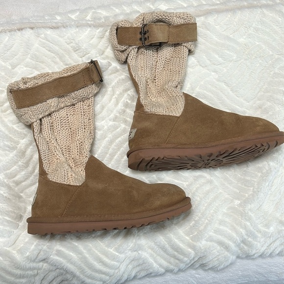UGG Cambridge Sock Boots Size 5 - Picture 2 of 10